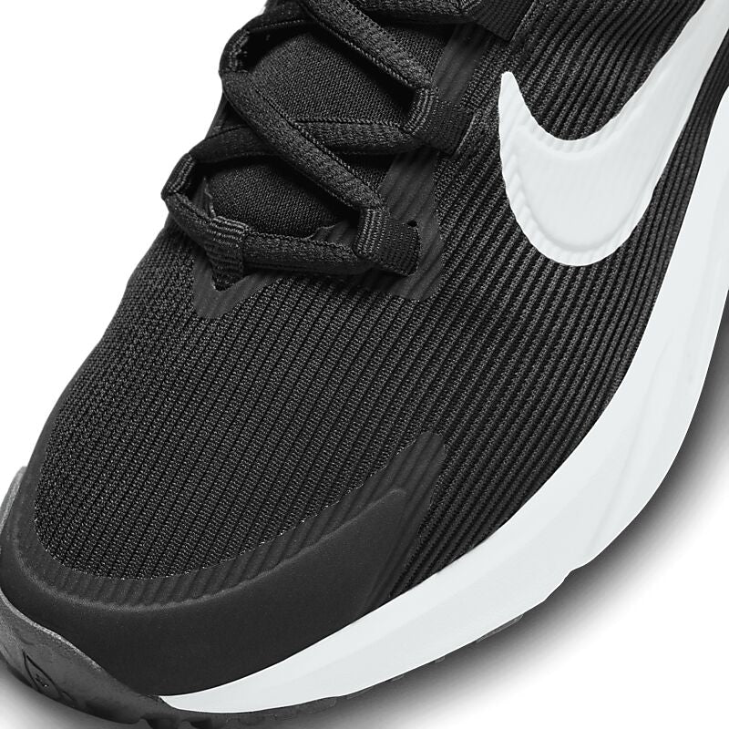 NIKE J Star Runner 4 Gs på