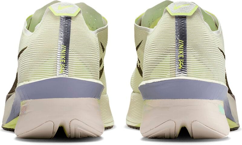 NIKE M ZoomX Vaporfly 4 på