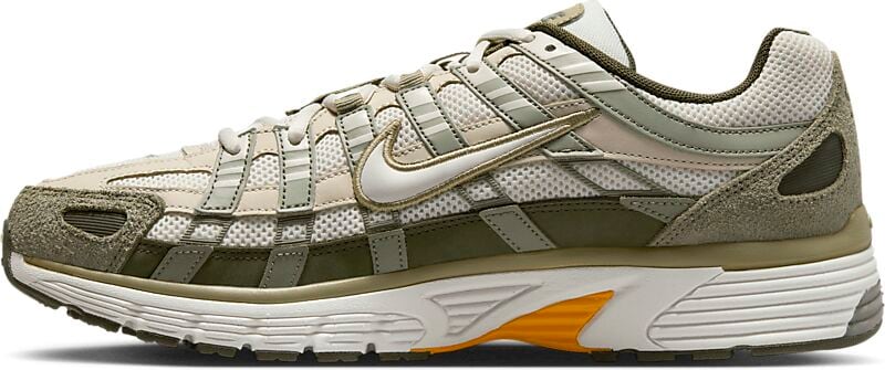 NIKE M P-6000 på