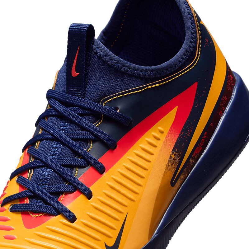 NIKE Jr Phantom 6 Low Academy Ic Eh på