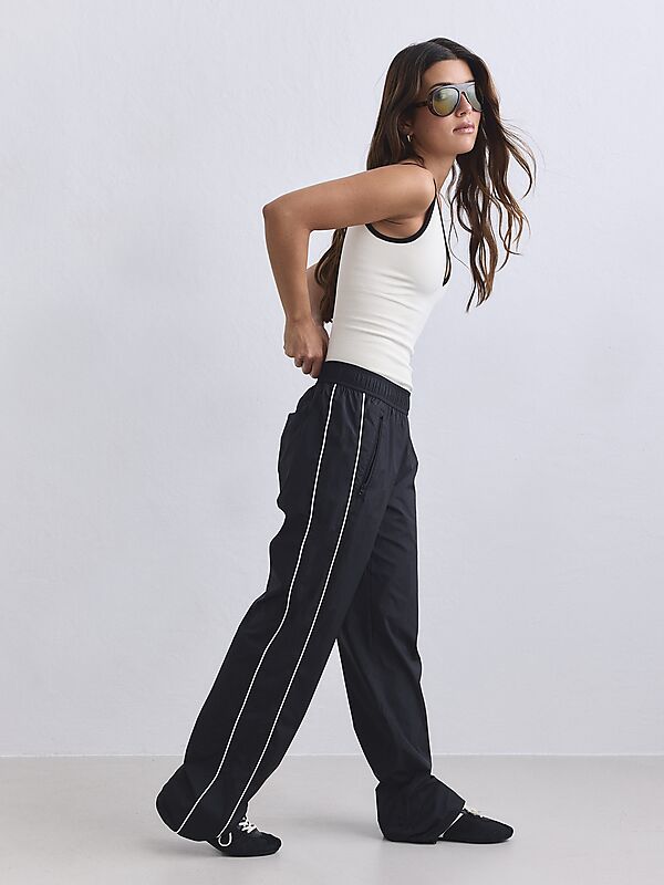 AIM´N BALANCE TRACKSUIT PANTS på