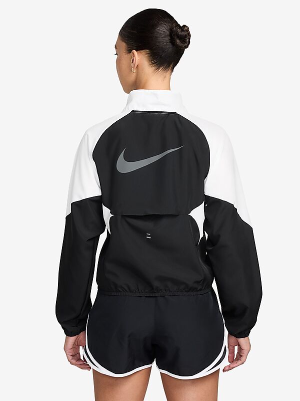 NIKE W NK TEMPO SWSH JACKET på