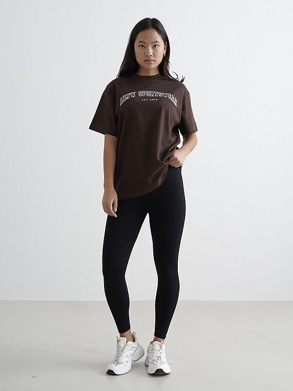 AIM´N W VARSITY BOYFRIEND T-SHIRT på