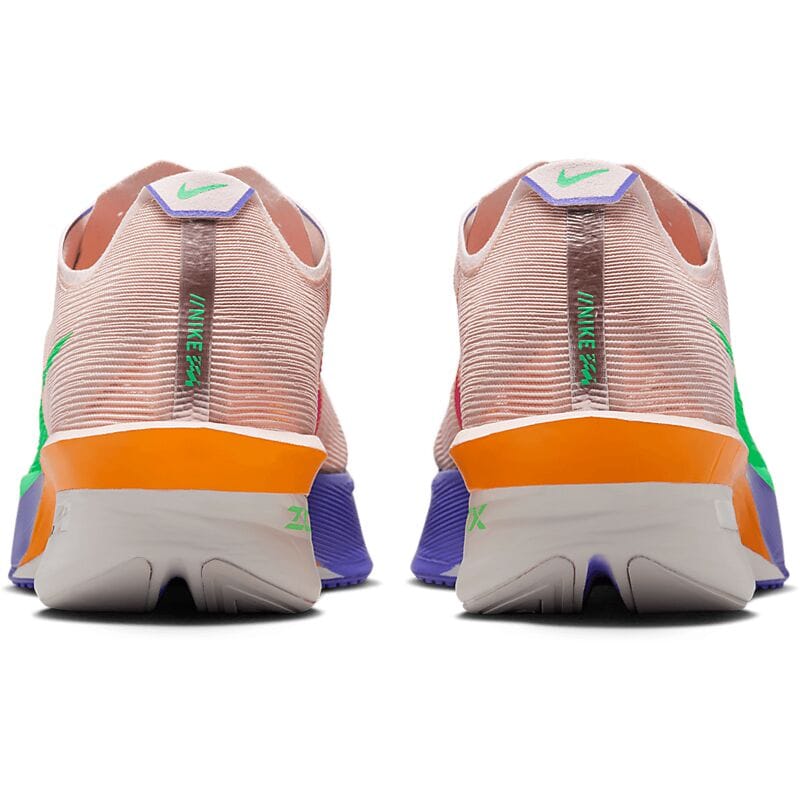 NIKE M Zoomx Vaporfly Next% 4 Ek på