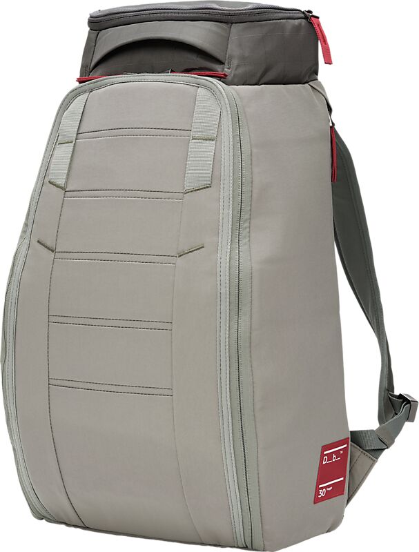 DB Hugger Backpack 30L på