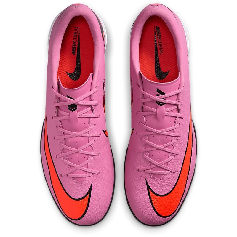 NIKE Zoom Vapor 16 Academy Ic på