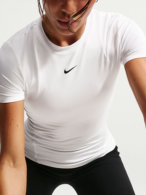 NIKE W NK ONE FITTED SS TOP på