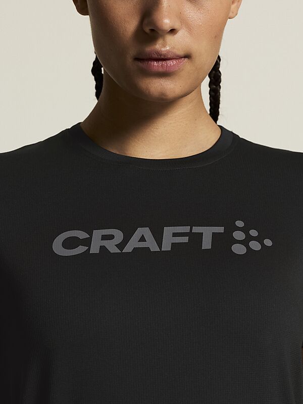 CRAFT W ESSENCE LOGO TEE 2 på