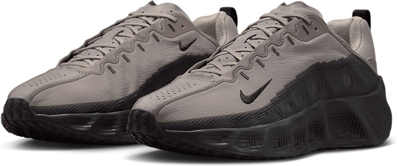 NIKE AVA ROVER på