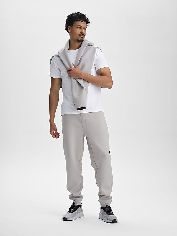 SOC M SLIM FIT R-NECK TEE på