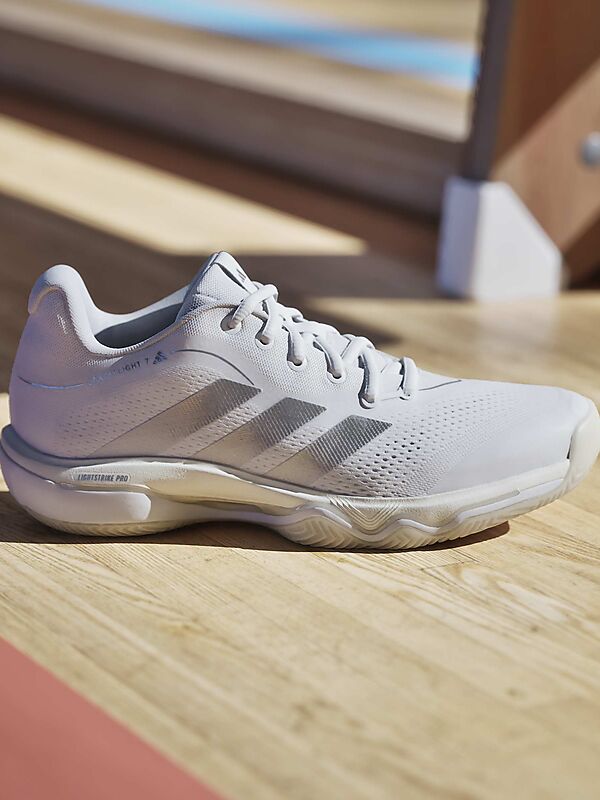 ADIDAS CRAZYFLIGHT 7 W på