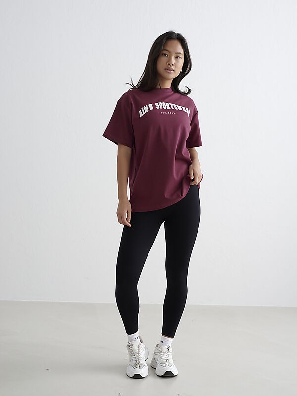 AIM´N W VARSITY BOYFRIEND T-SHIRT på
