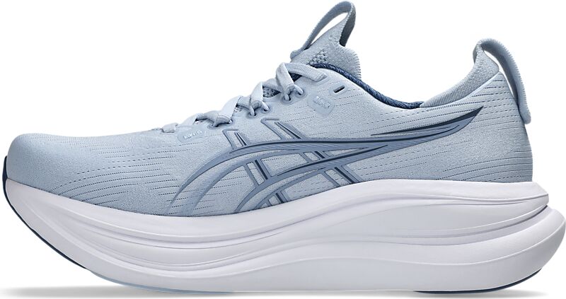 ASICS W GEL-NIMBUS 28 på