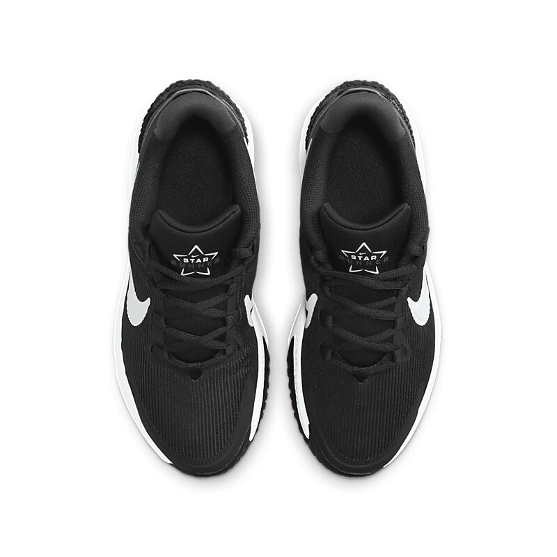 NIKE J Star Runner 4 Gs på