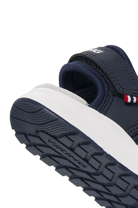 VIKING K Thrill Sandal 1v S på