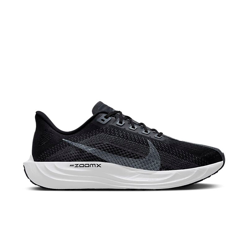 NIKE M Pegasus Plus på