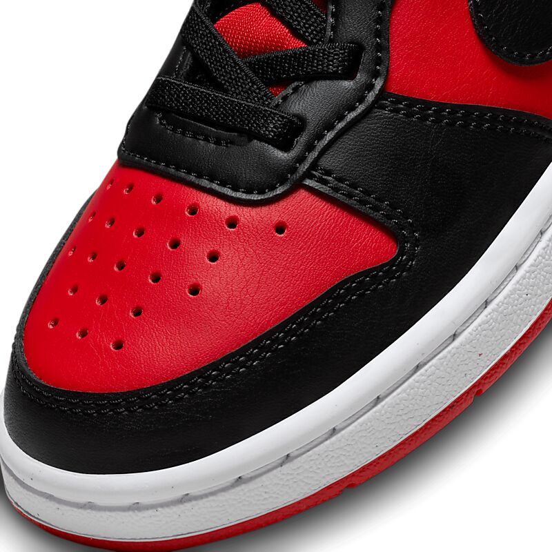NIKE J Court Borough Low Ps på