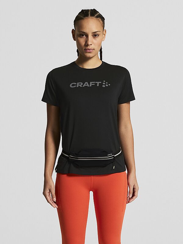 CRAFT W ESSENCE LOGO TEE 2 på