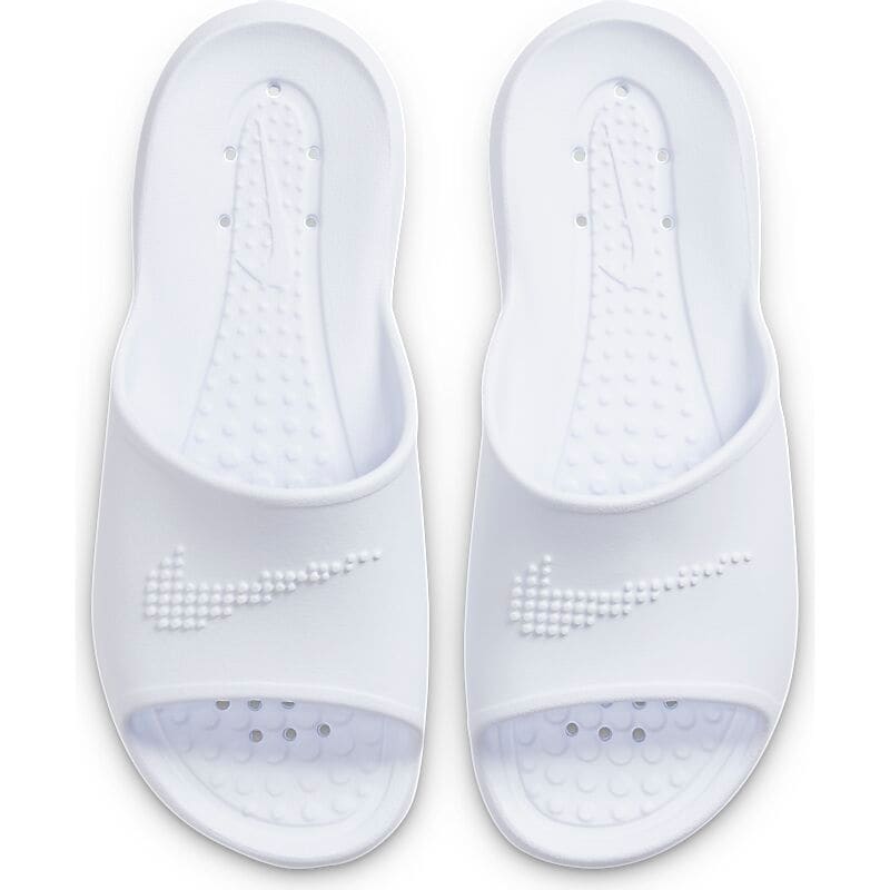 NIKE W Victori One på